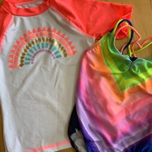 Rainbow Rashguard and Swimsuit sz xs 4-5, like new